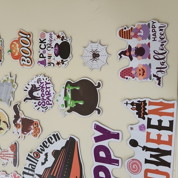 27 Cruise Ship Halloween Magnets - Picture 4 of 4